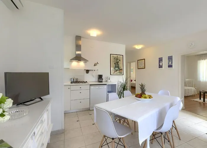 Laura By Interhome Apartment