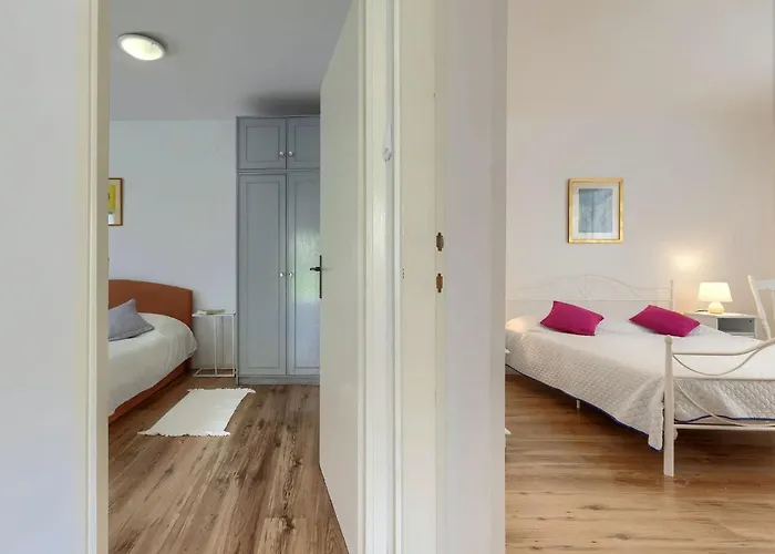 Apartmán Laura By Interhome *