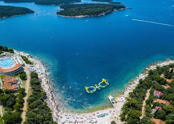 Laura By Interhome Apartmán *