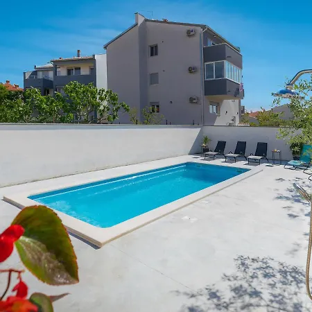 Laura By Interhome Apartment